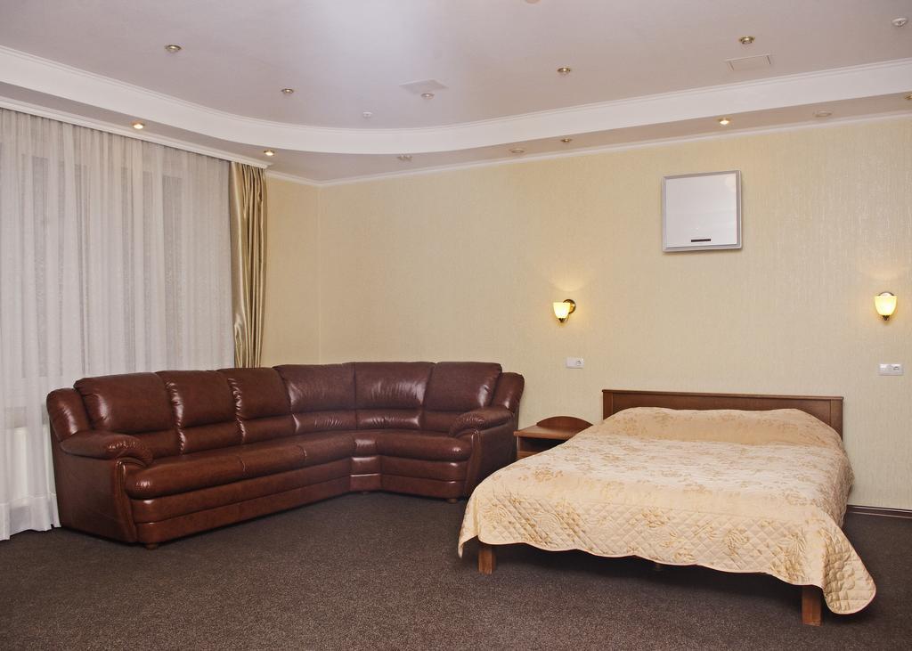 Sv Park Hotel Charków Zewnętrze zdjęcie