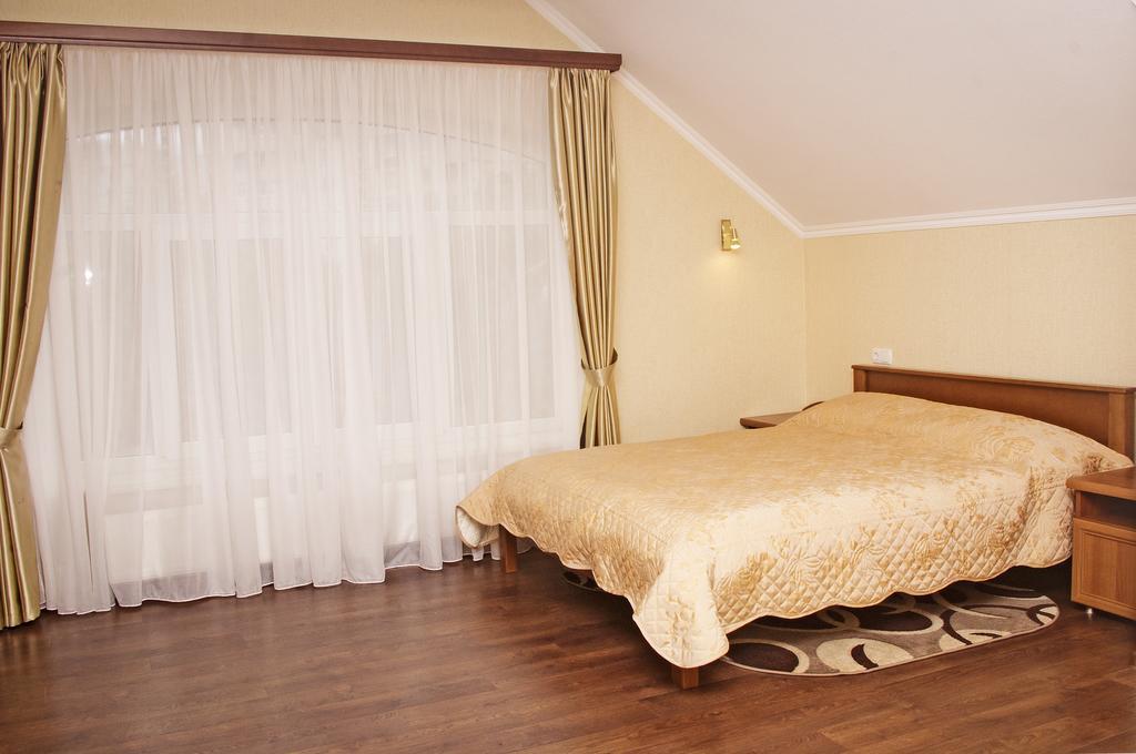 Sv Park Hotel Charków Zewnętrze zdjęcie