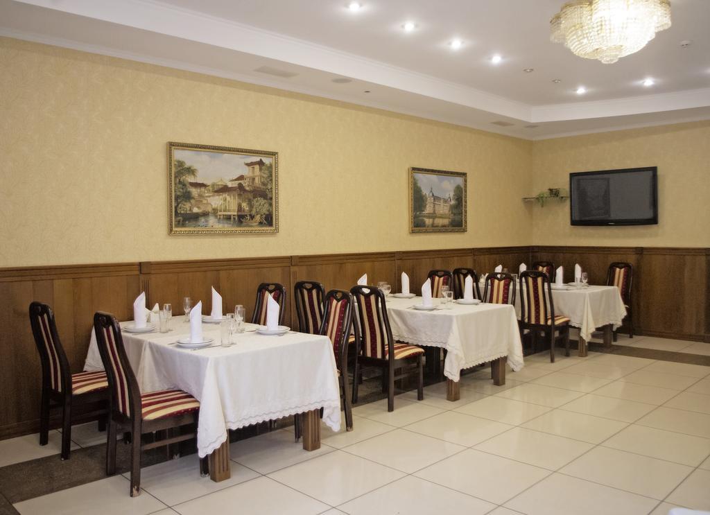 Sv Park Hotel Charków Zewnętrze zdjęcie